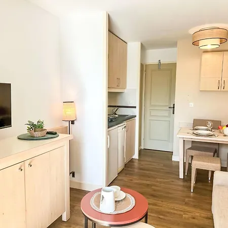 Lejlighed Village Cap Esterel - Le Belvedere-32 By Interhome Saint-Raphaël