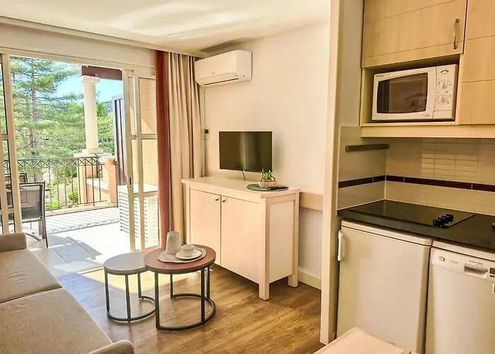 Apartamento Village Cap Esterel - Le Belvedere-32 By Interhome